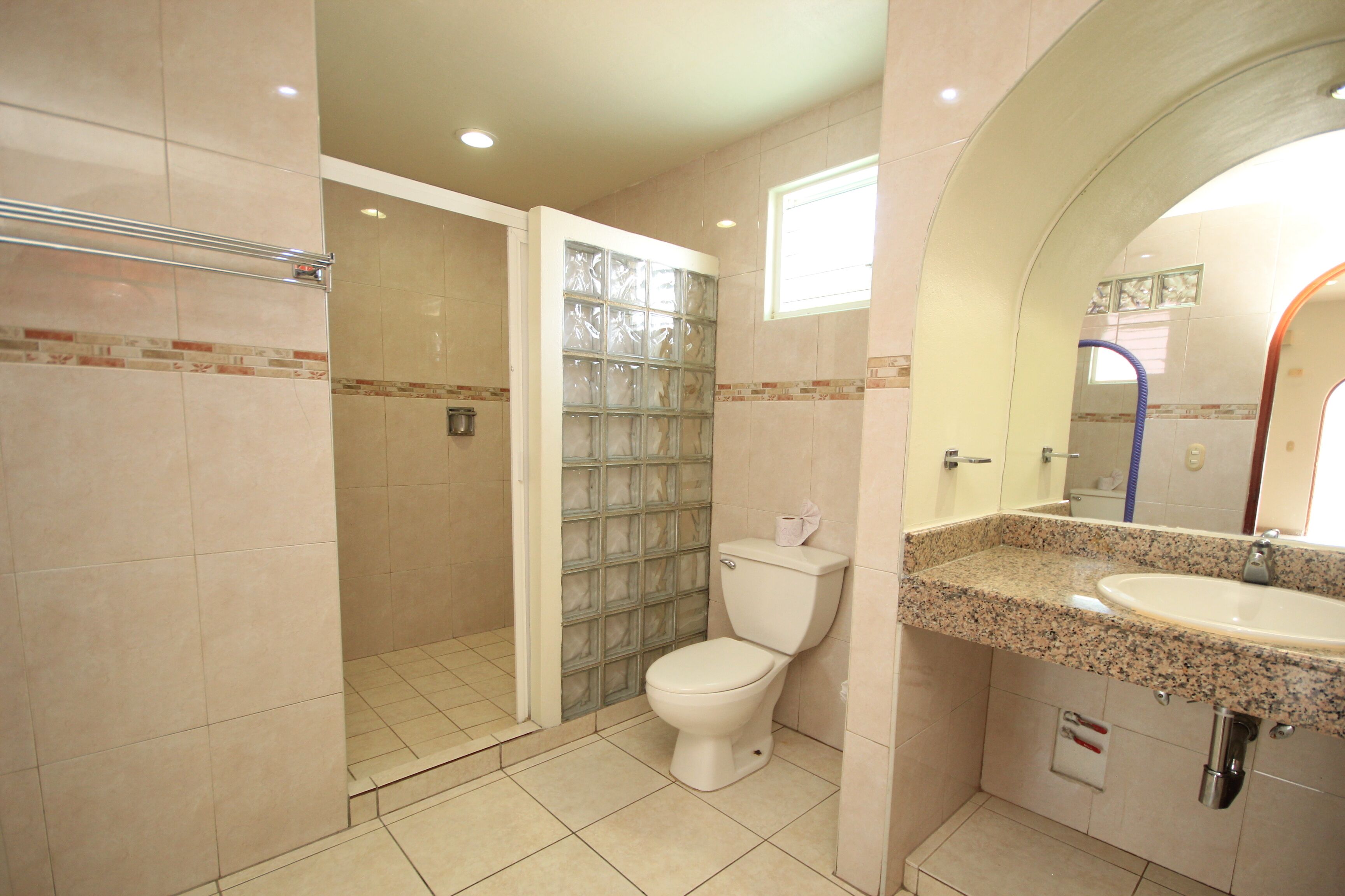 triple room | bathroom | shower, free toiletries, towels, soap
