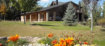 Casona y Cabañas Río Mendoza