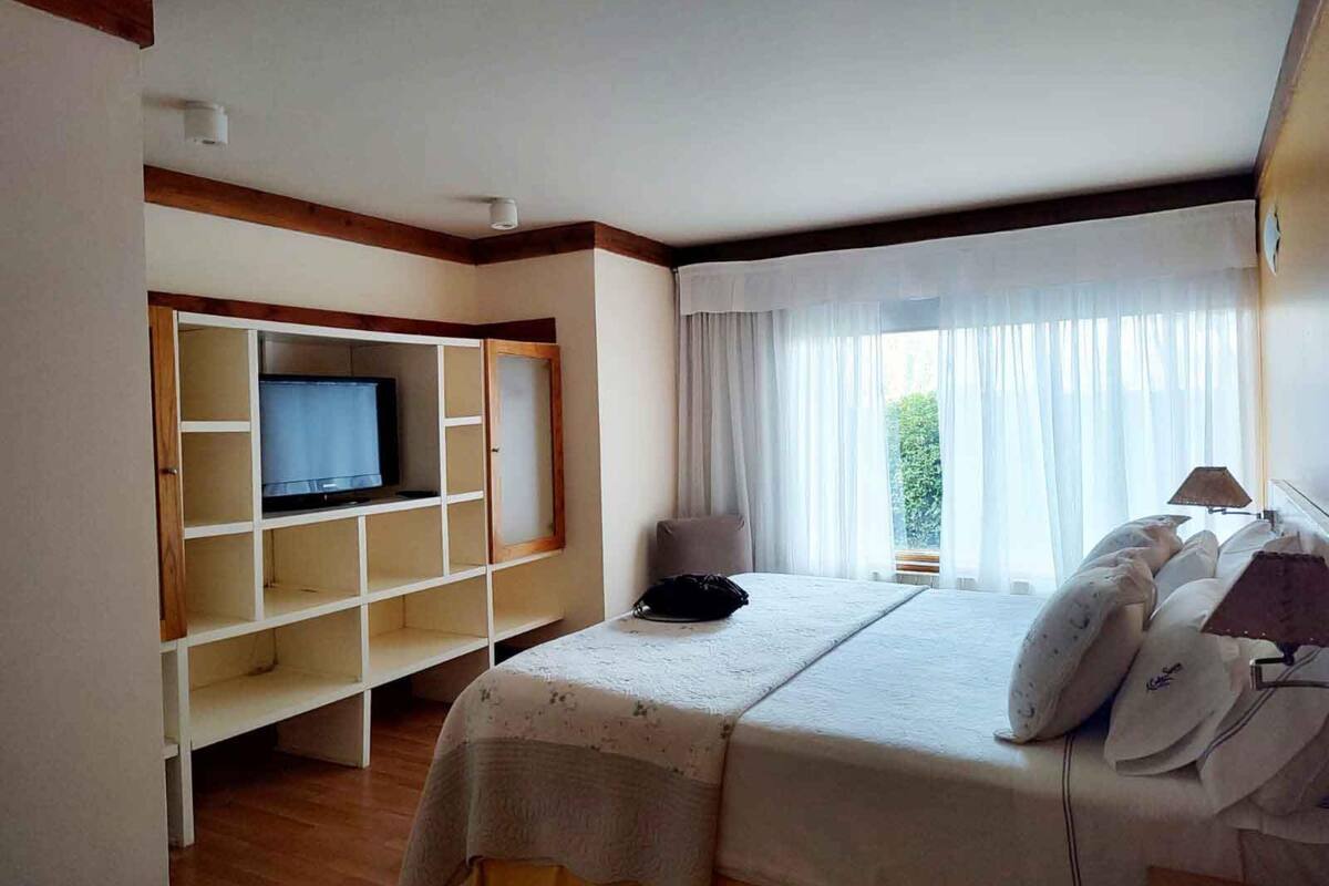 In-room safe, iron/ironing board, free cribs/infant beds, rollaway beds