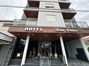 Exterior detail - Hotel Sun Shine (San Clemente)