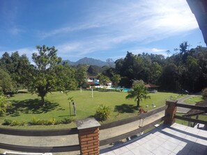 Quang cảnh nhìn từ nơi lưu trú