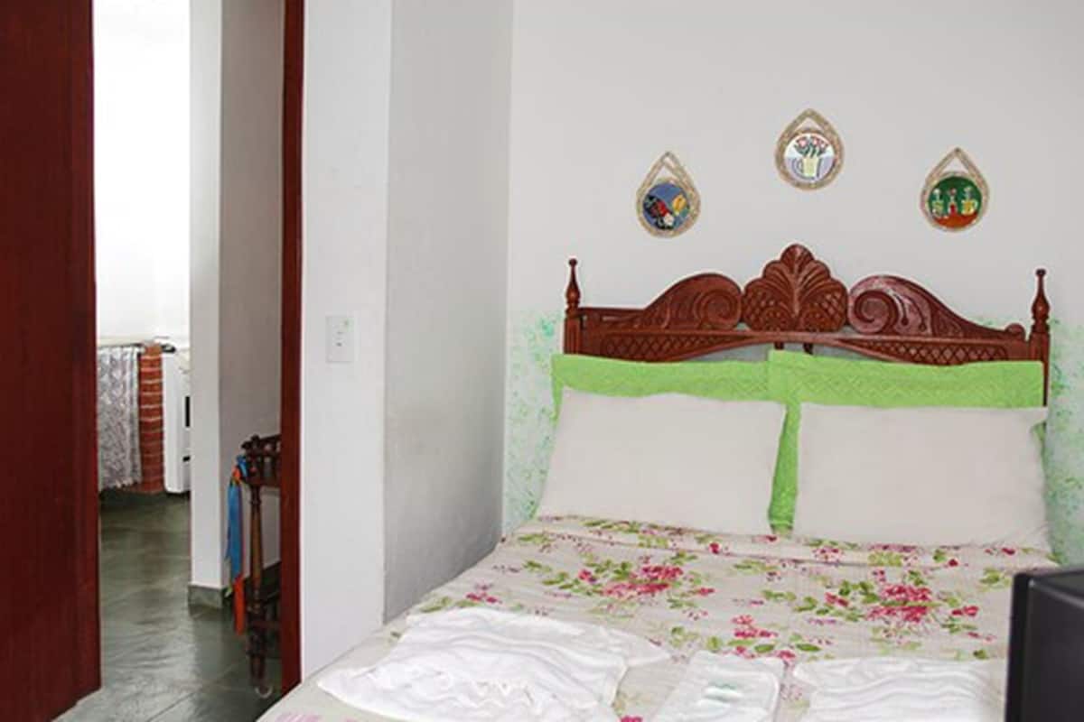 Coffres-forts dans les chambres, Wi-Fi gratuit, draps fournis