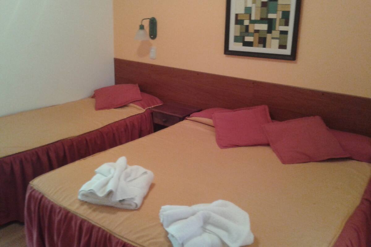 triple room | in-room safe, free wifi, bed sheets