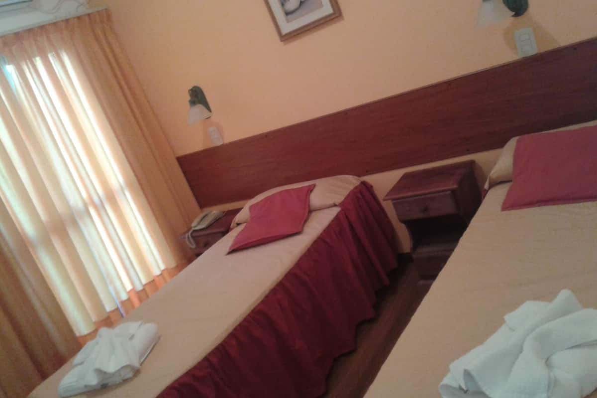 double room | in-room safe, free wifi, bed sheets