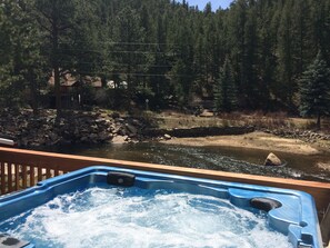 Kozy Kove | Balcony - Wendy's Canyon Cottages (Drake)