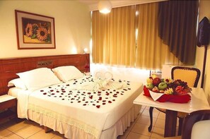 Minibar, desk, blackout curtains, free WiFi - Rede Andrade Atlântico (Picarras)