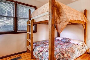 Huis, meerdere bedden, uitzicht op bergen (Sweet Life) | 3 slaapkamers, individueel gedecoreerd, individueel gemeubileerd