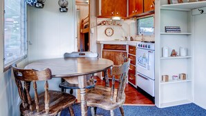 Mobile Home, 2 Bedrooms, Lake View, Lakeside | In-room dining - Kamp Koby - GetAway (Hubbardton)