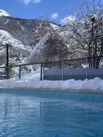 Outdoor pool, sun loungers