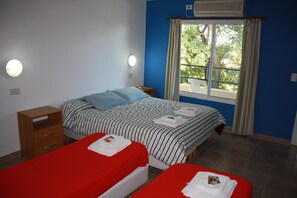 Room - Hotel Sanguinetti (Victoria)
