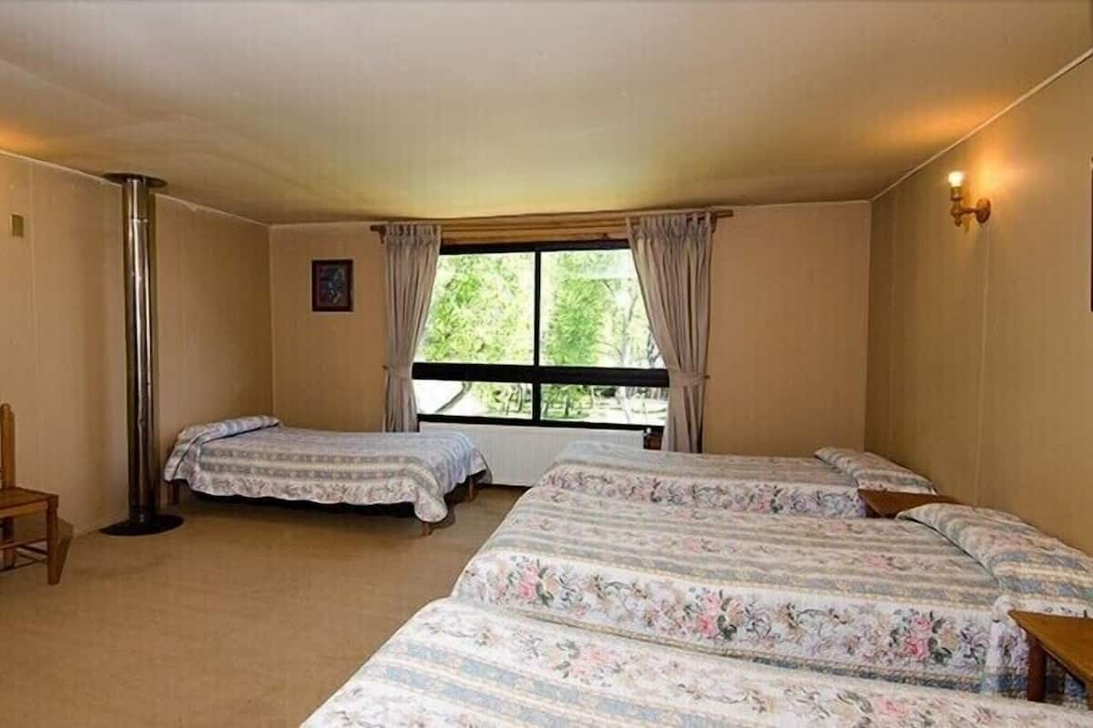 Cabaña estándar, 3 habitaciones | Wifi gratis y ropa de cama