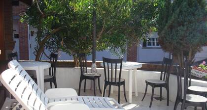 Hotel de Cine Las Golondrinas