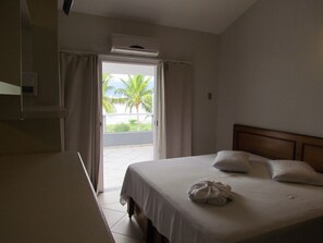 Apartamento Vista Mar | View from room - Hotel Guarda Mor (Sao Sebastiao)