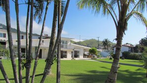 Unclassified image, 3 of 79, button - Hotel Guarda Mor (Sao Sebastiao)