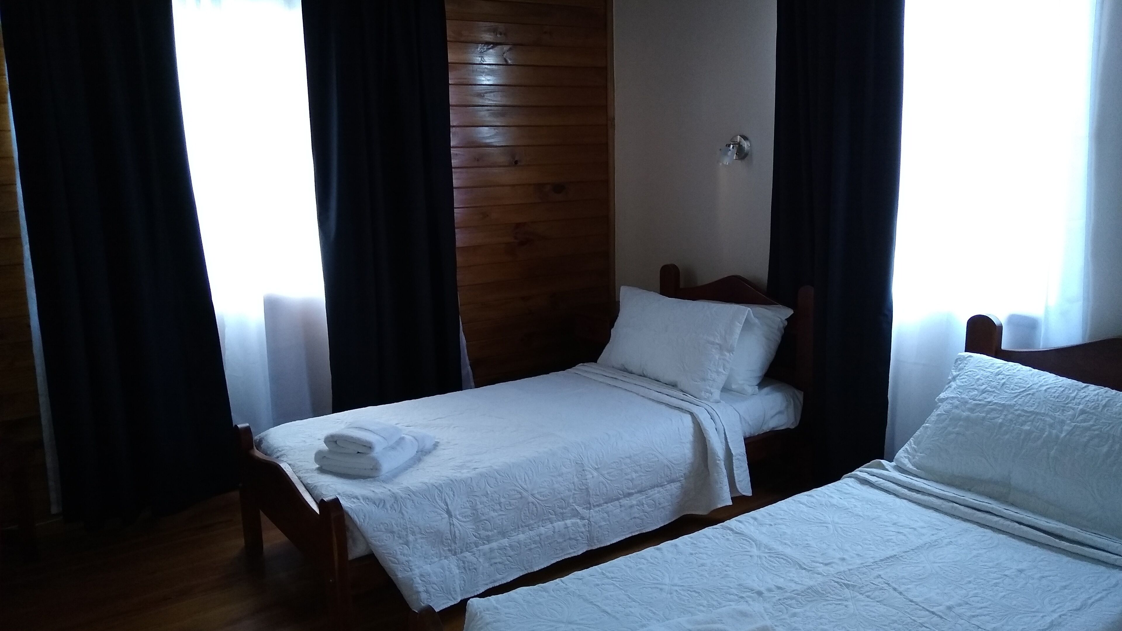 standard double room | desk, free wifi, bed sheets