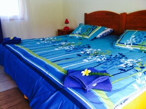 Room - Kahina Lodge (Hanga Roa)