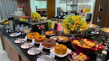 Gratis frukostbuffé varje dag