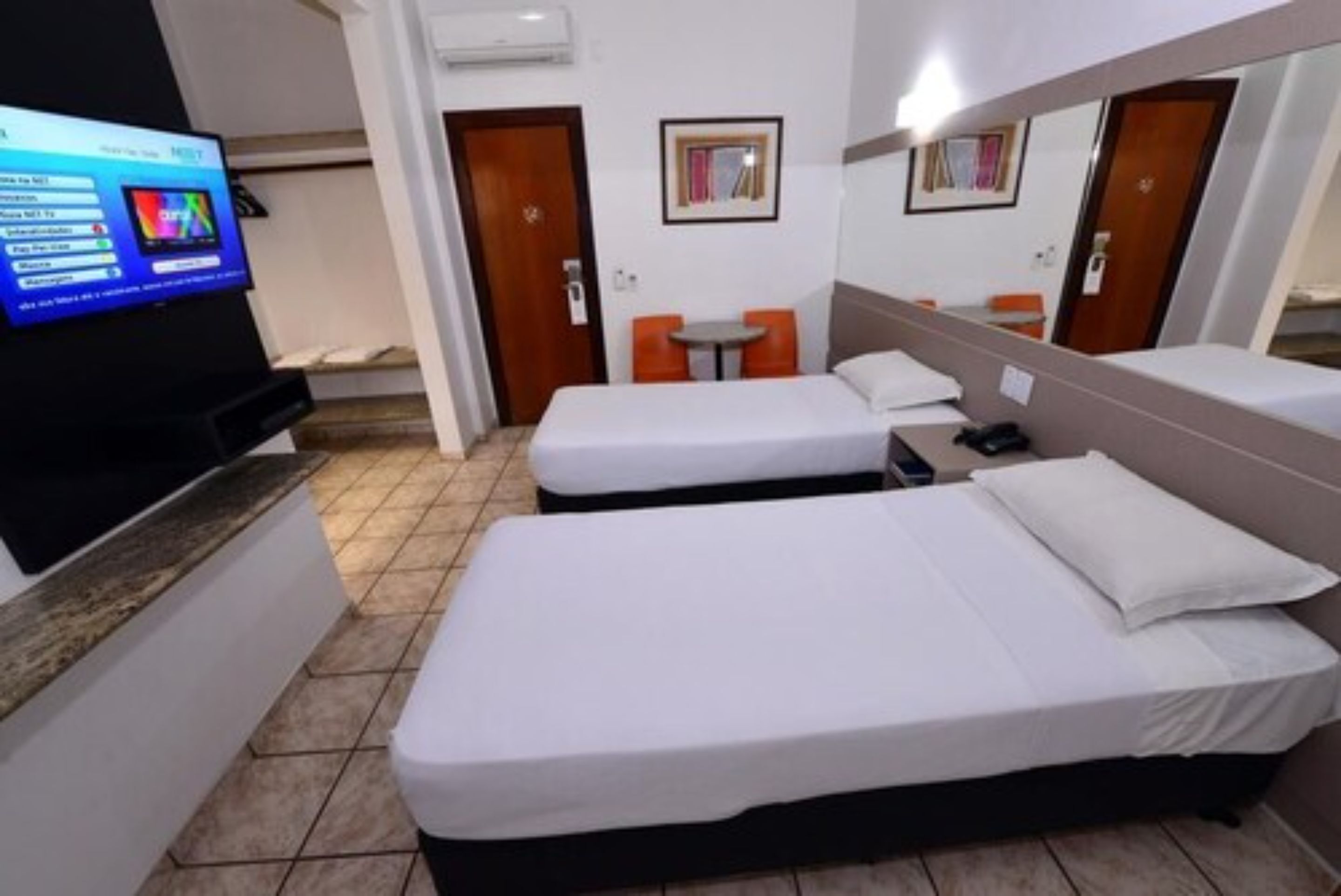 executive twin room | minibar, desk, blackout curtains, soundproofing