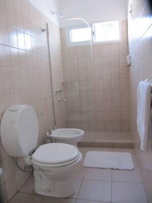 Bathroom - Ñanderoga (Corrientes)