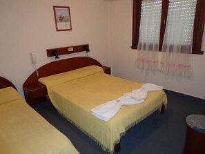 Room - Hotel Shelter (Mar de Ajo)