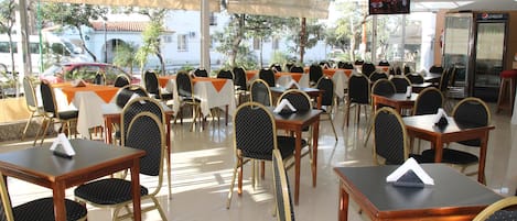 Tempat makan