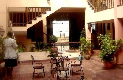 Hostal Santa Teresa de Jesús