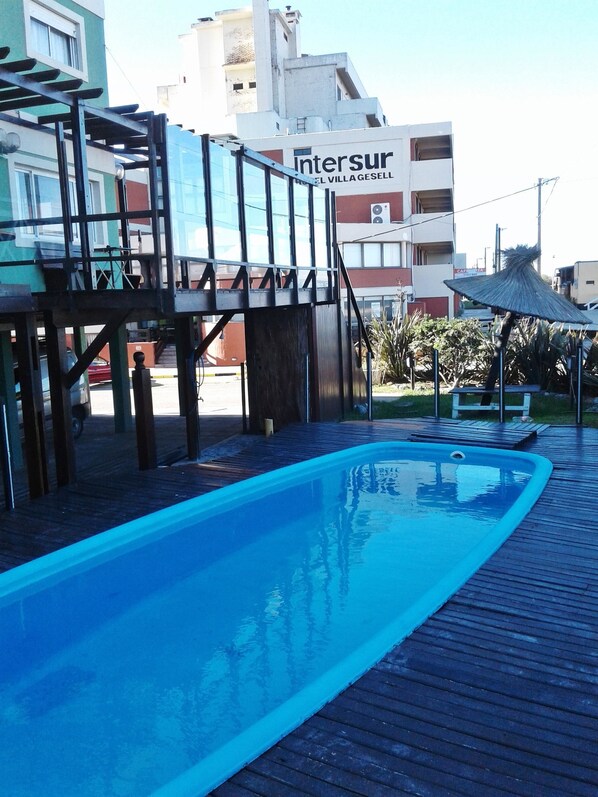 Piscina stagionale all'aperto