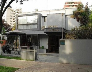 Exterior - Hotel Hostal Thayer (Santiago)