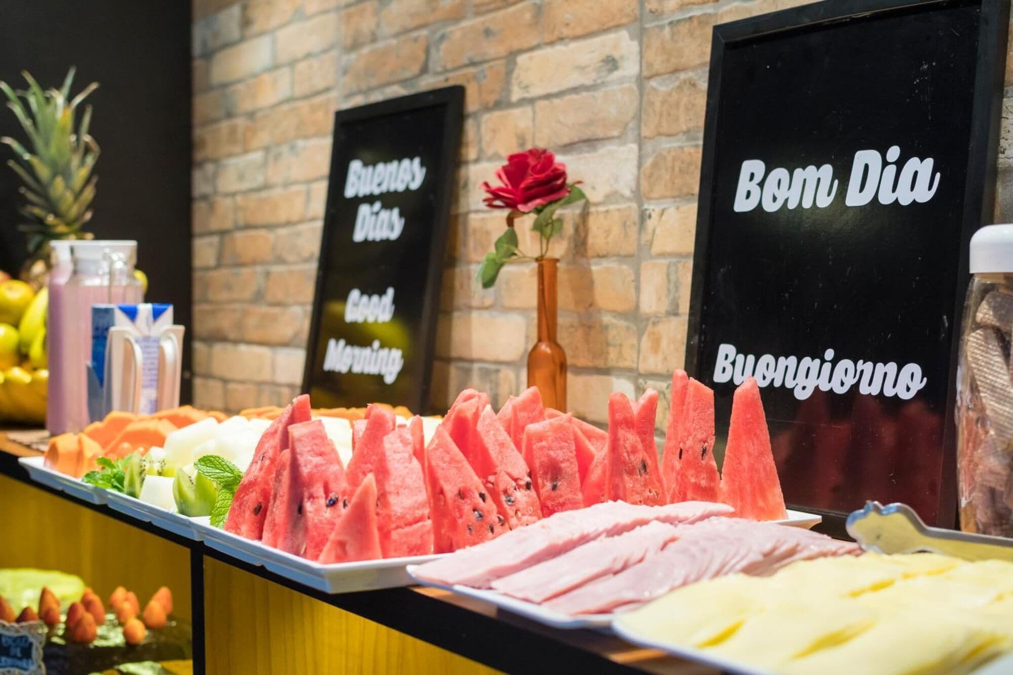 Foto - Rezende Suítes