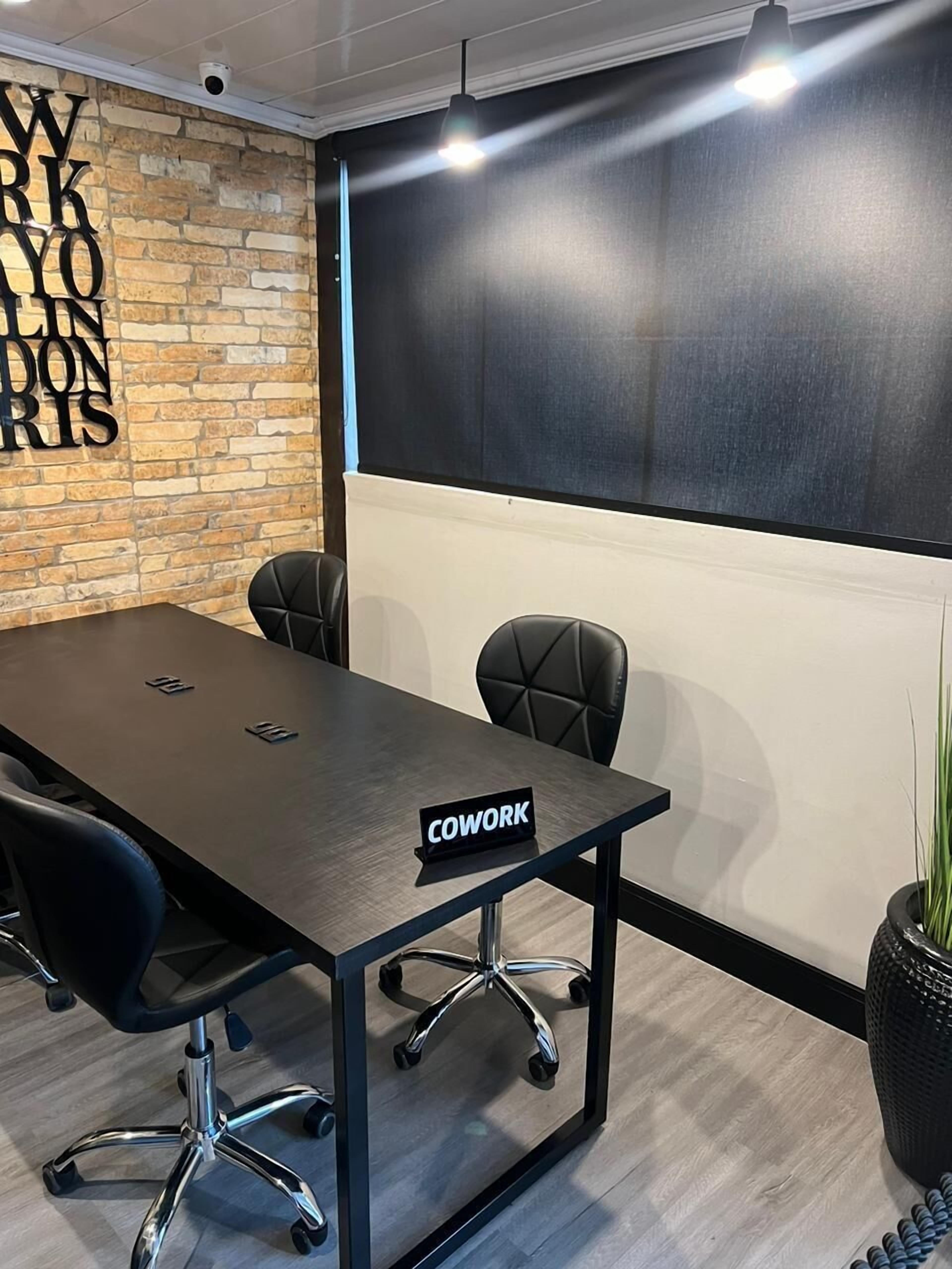 Foto - Rezende Suítes