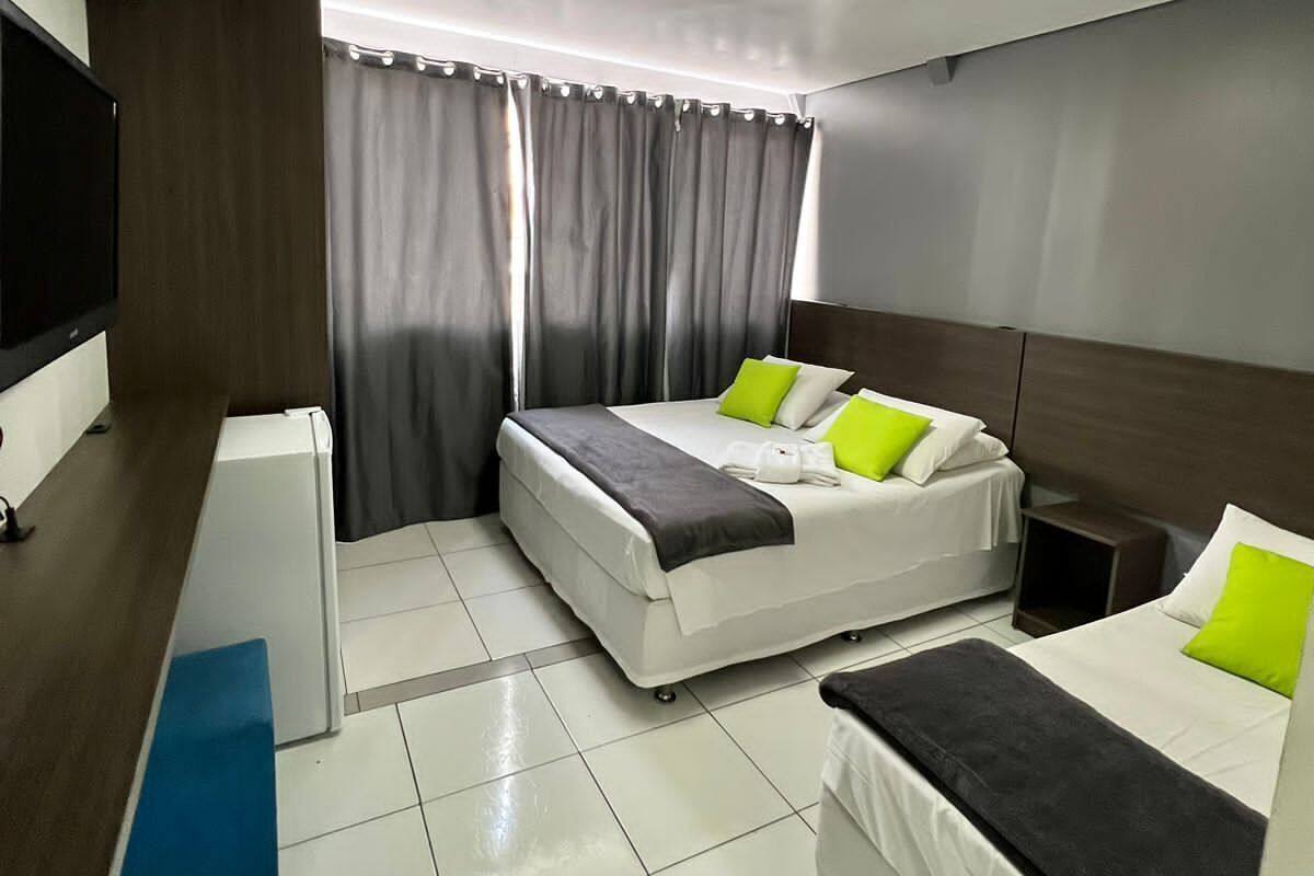 Phòng Tiêu chuẩn | Minibar, màn/rèm cản sáng, bàn ủi/dụng cụ ủi quần áo 
