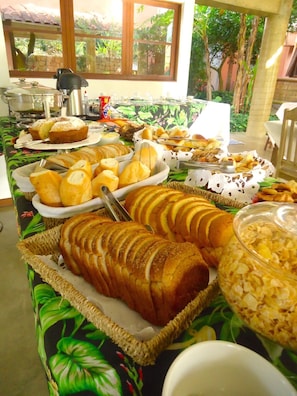 Dining - Pousada Atiaia (Ilhabela)