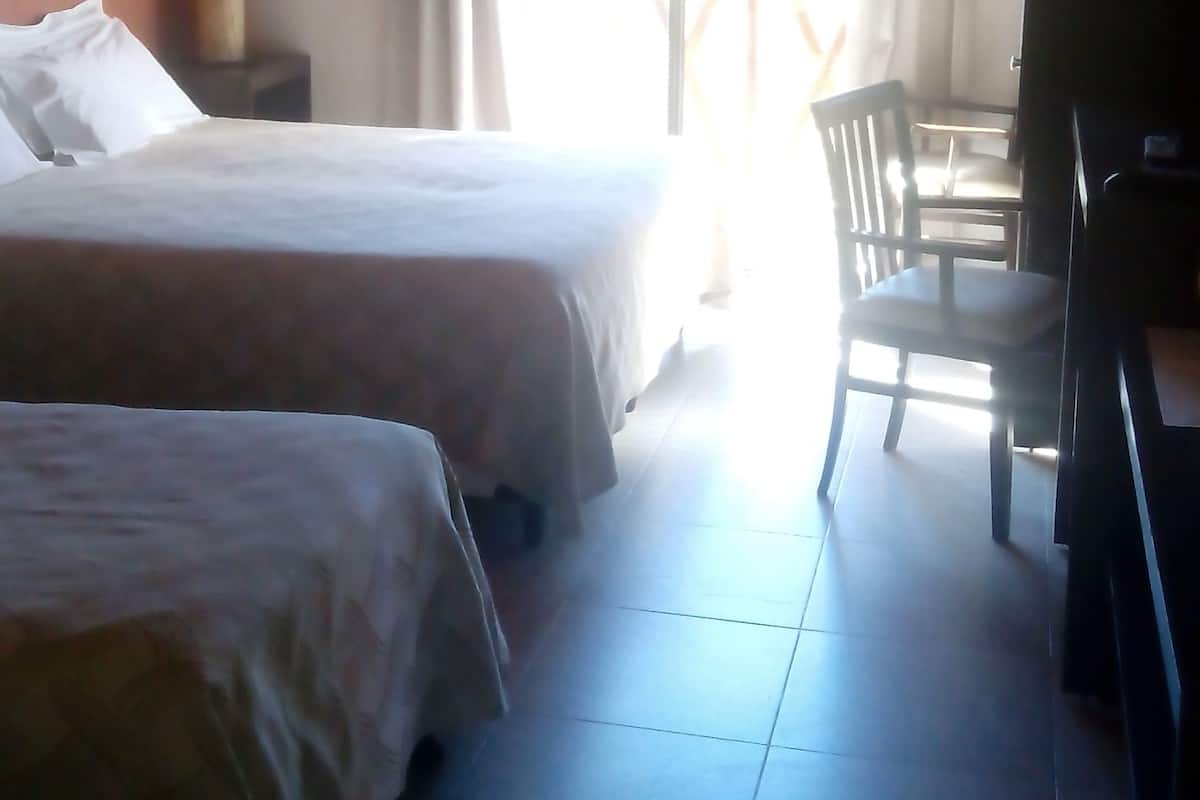 Comfort Quadruple Room, Mountain View | Free WiFi, bed sheets