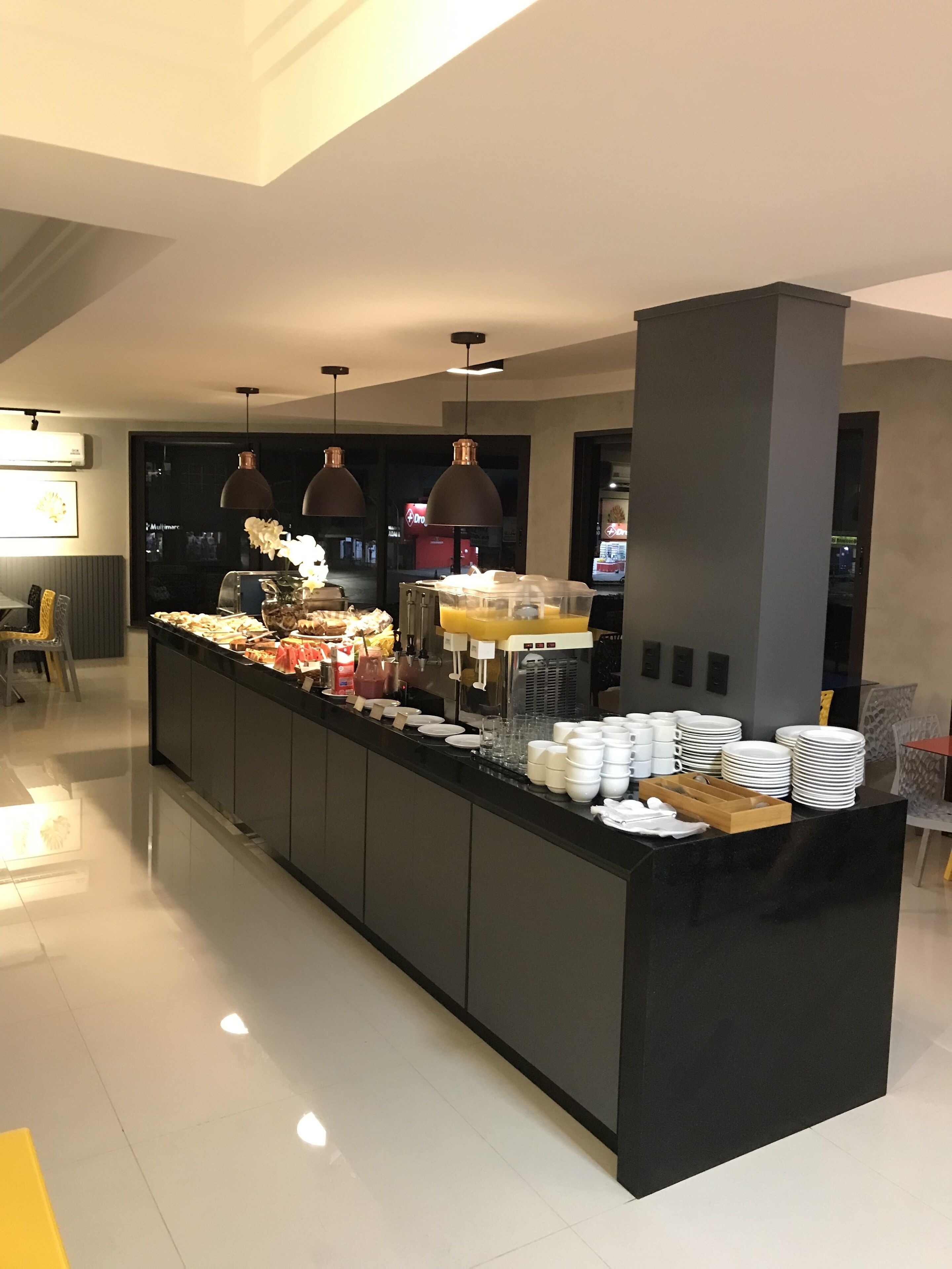 Petit déjeuner buffet compris tous les jours