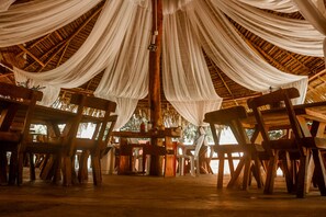 Bao gồm bữa sáng nấu theo yêu cầu hàng ngày 