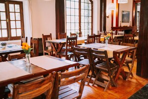 Dining - Hotel Apartur Mar del Plata (Mar del Plata)