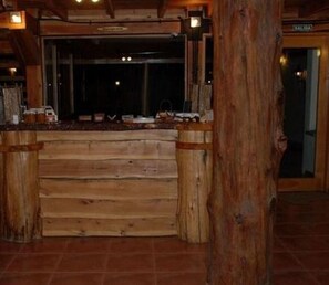 Lobby - Hotel Tierra Mapuche (Esquel)