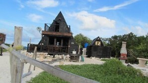 Property grounds - Acquamarina Rasqui Island Chalet (Los Roques)