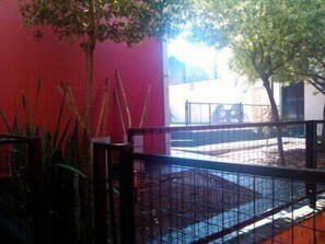 Outdoor pool - Posada La Alemana (Puerto Iguazu)