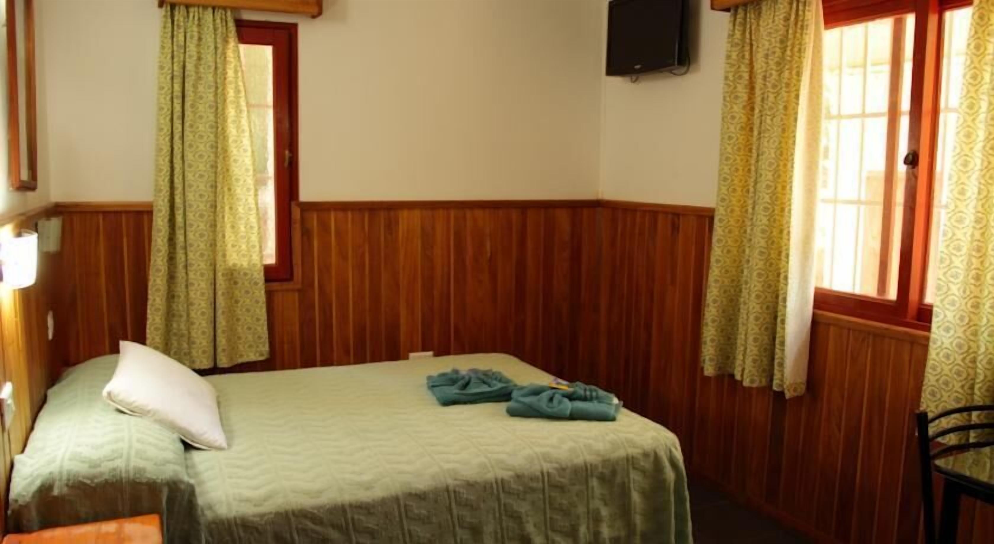 Iron/ironing board, free WiFi