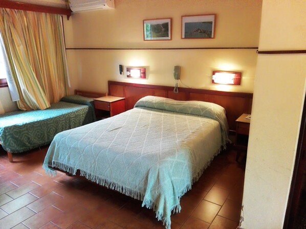 Silitysrauta/-lauta, ilmainen Wi-Fi