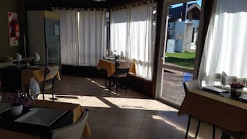 Se sirven desayunos y cenas