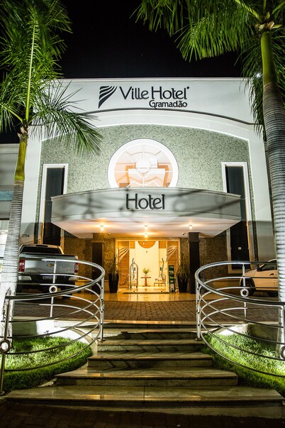 Ville Hotel Gramadao