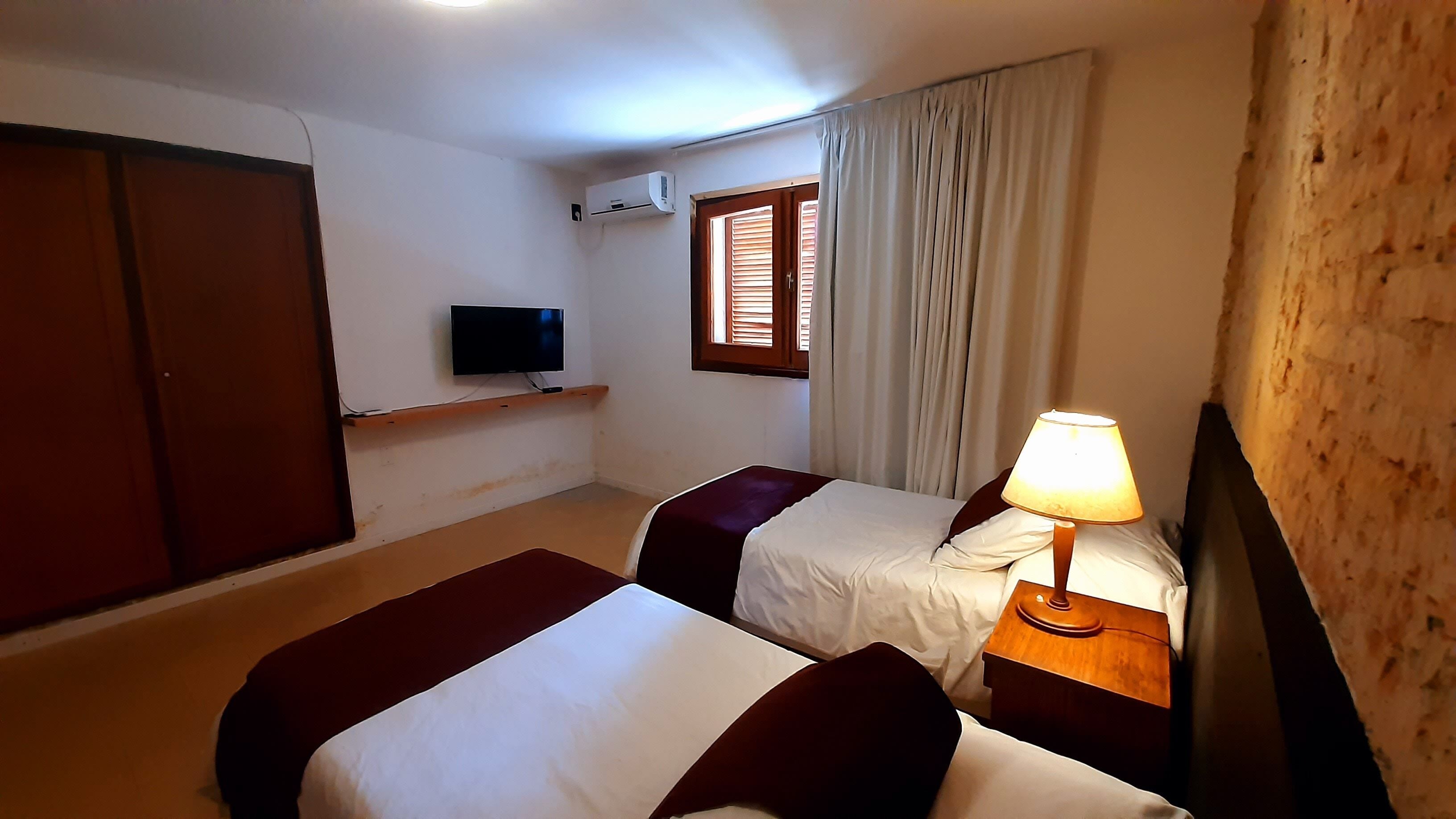 superior apartment, 2 bedrooms | 2 bedrooms, minibar, free wifi, bed sheets