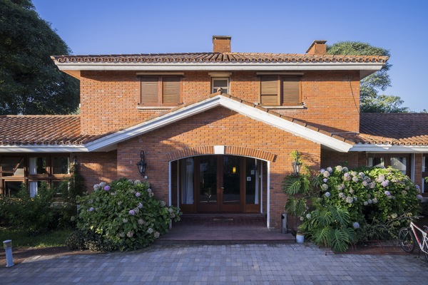 Fachada da propriedade