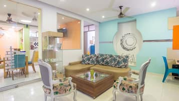 Snack bar