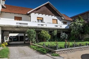 Exterior - Hotel Crismalu (San Martín de los Andes)