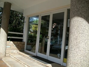 Exterior - Hotel Crismalu (San Martín de los Andes)