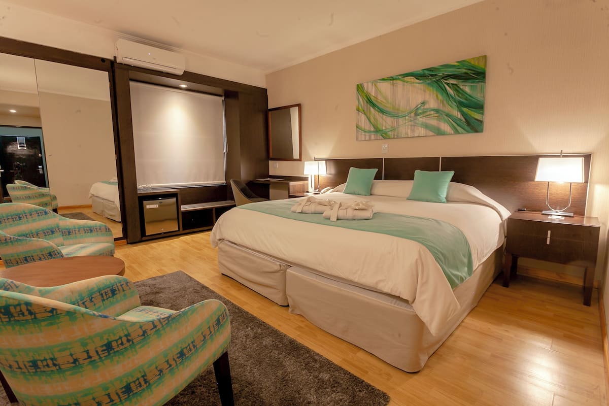 Junior Room