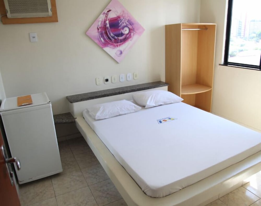 Hotel Pirâmide by null